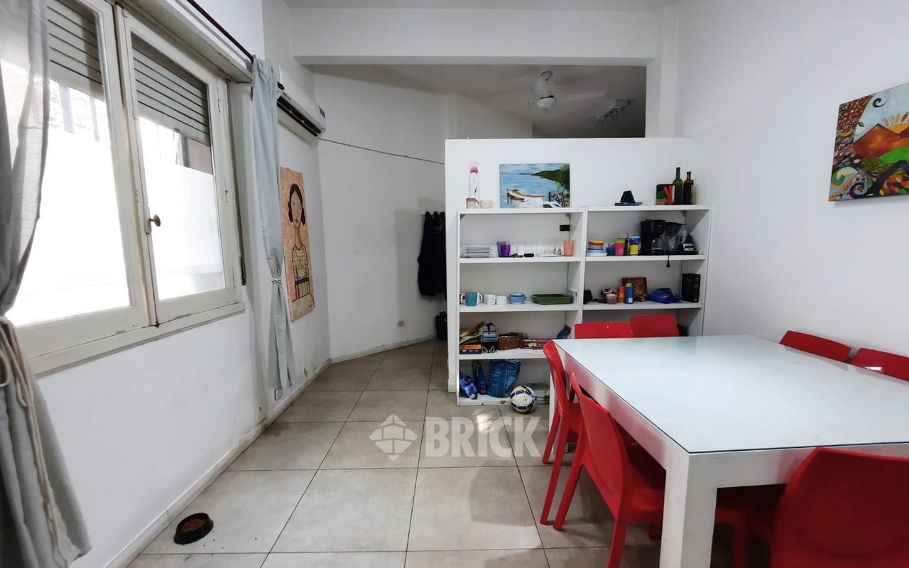 CIUDAD DE LA PAZ al 1900 Piso PB 3