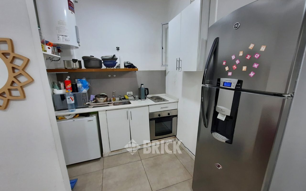 CIUDAD DE LA PAZ al 1900 Piso PB 5