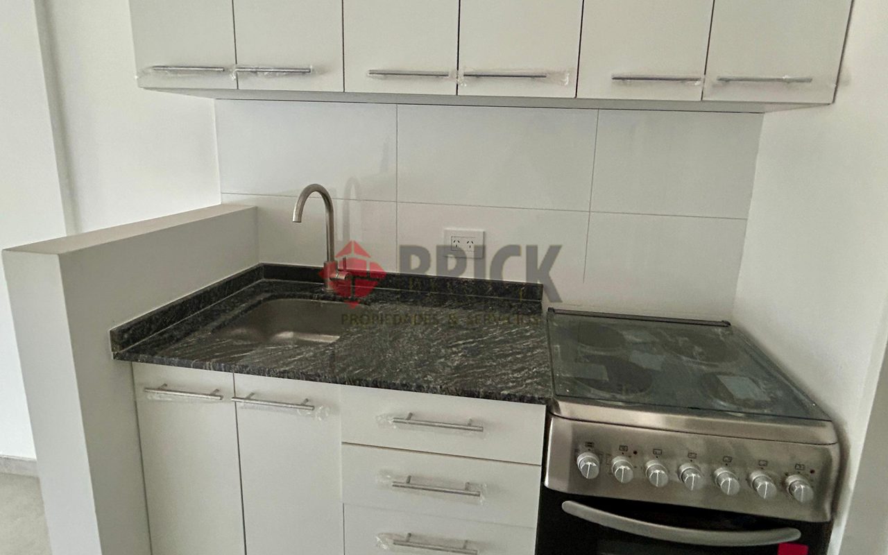 CESAR MALNATTI al 1900 Piso 1 4