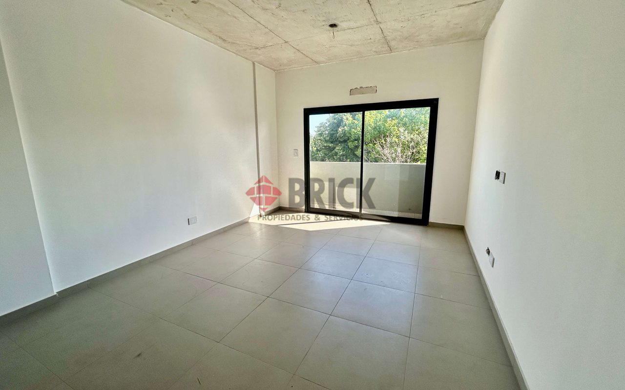 CESAR MALNATTI al 1900 Piso 2 2