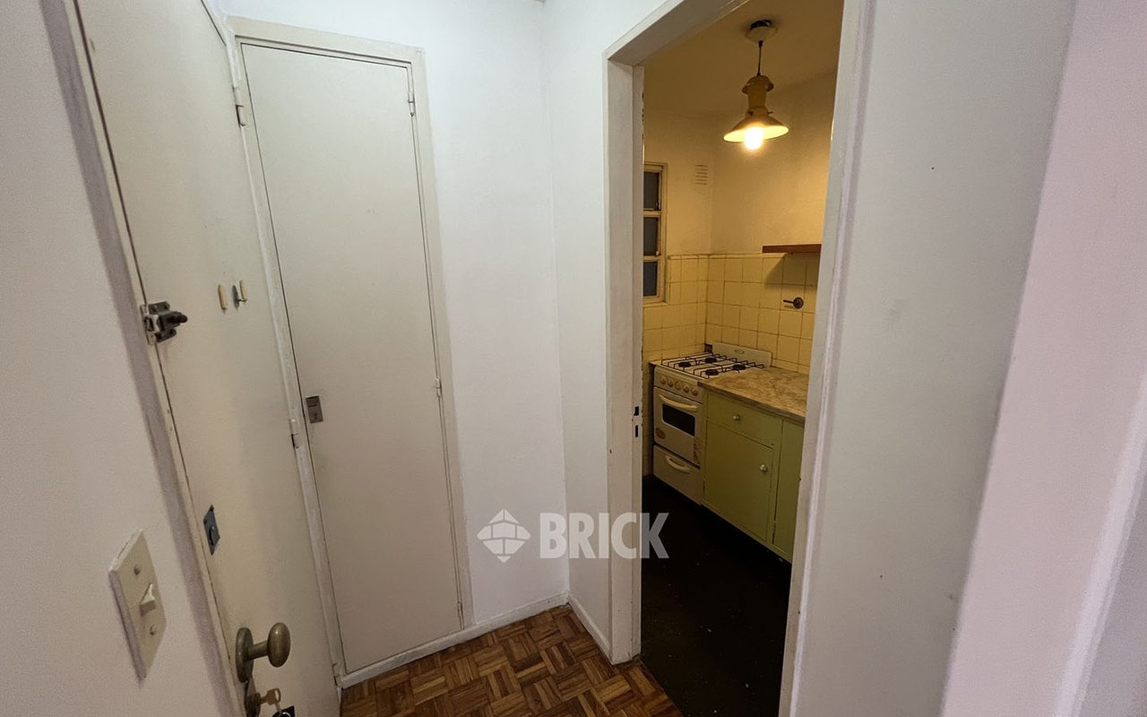 LAS HERAS, AV. al 3000 Piso 7 10