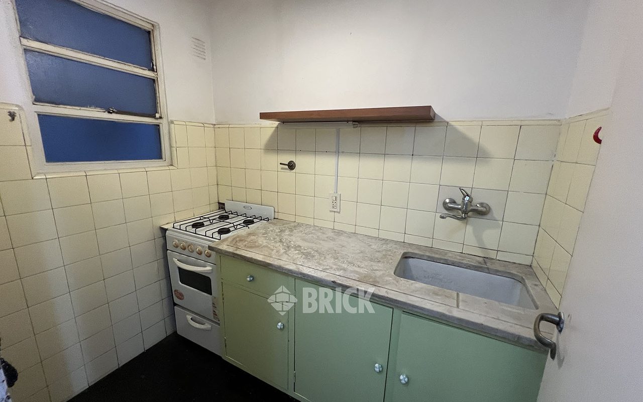 LAS HERAS, AV. al 3000 Piso 7 11