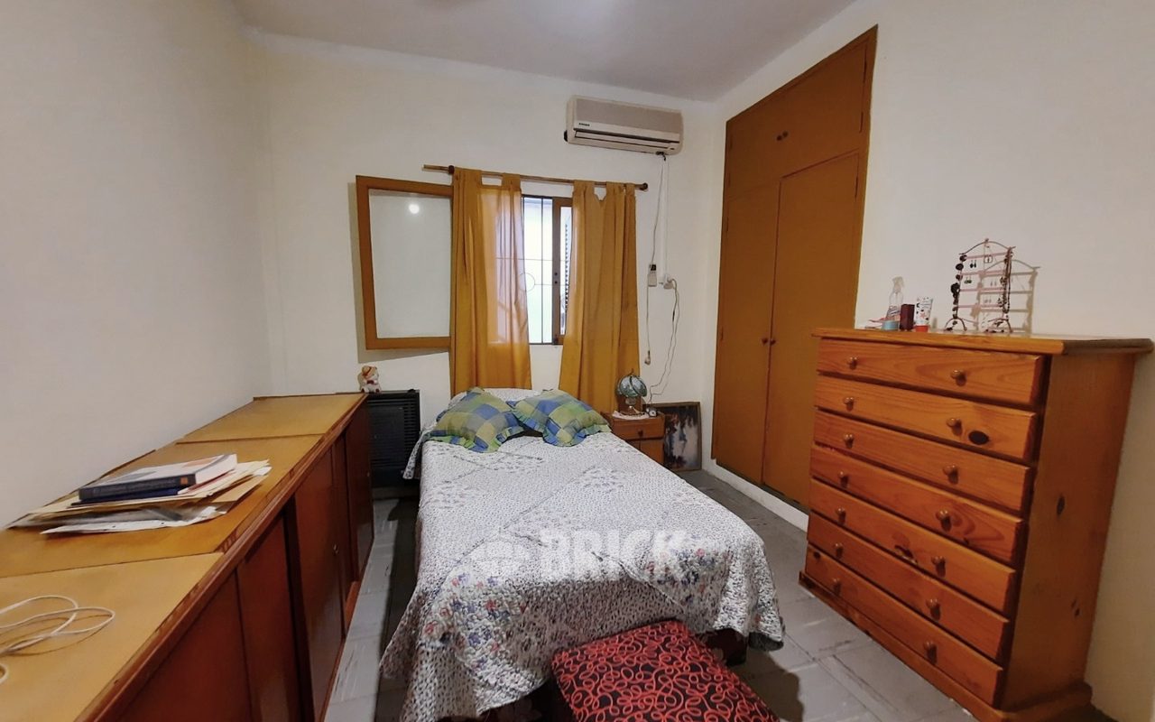 MORELOS al 300 Piso PB 11