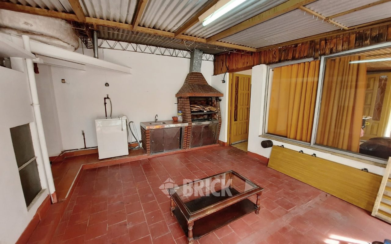 MORELOS al 300 Piso PB 22