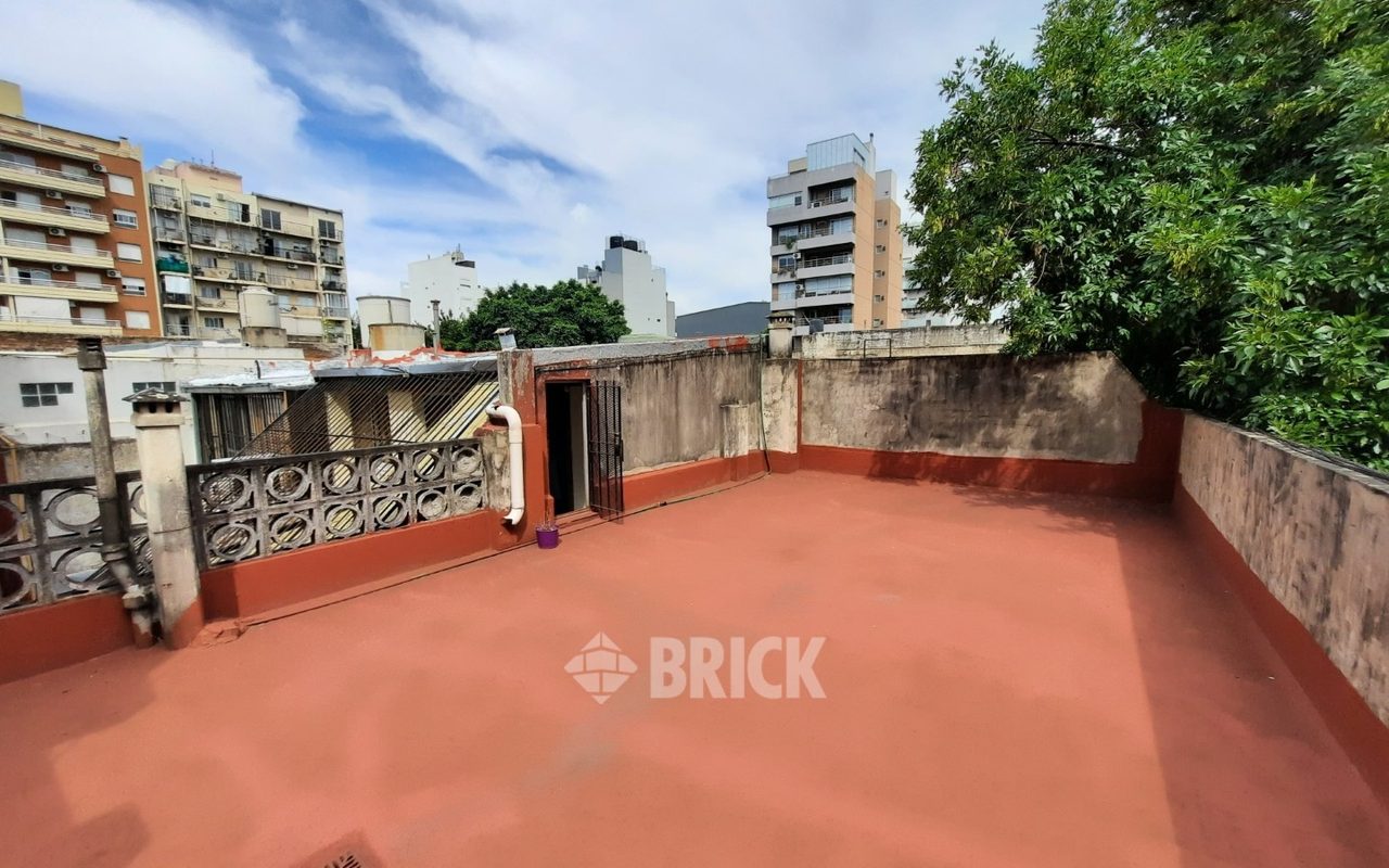 MORELOS al 300 Piso PB 28