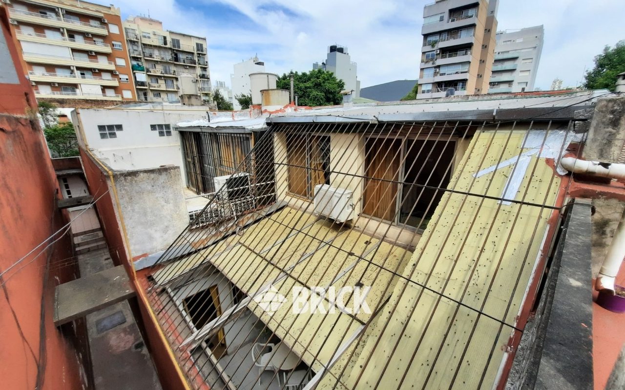 MORELOS al 300 Piso PB 29