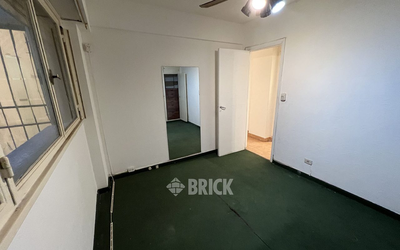 DOBLAS al 200 Piso 1 10