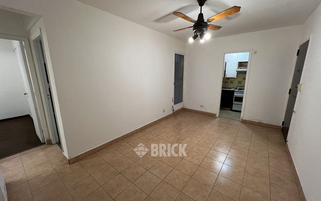 DOBLAS al 200 Piso 1 3