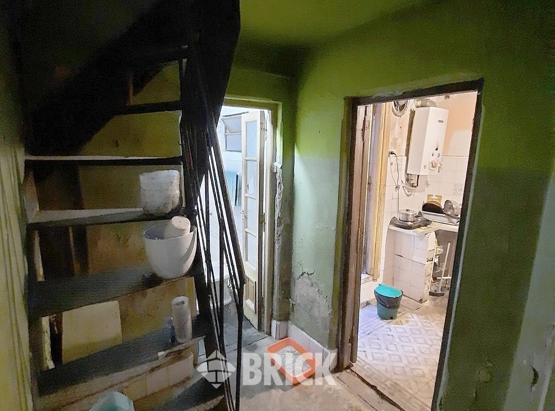 LAPRIDA al 1200 Piso PB 13