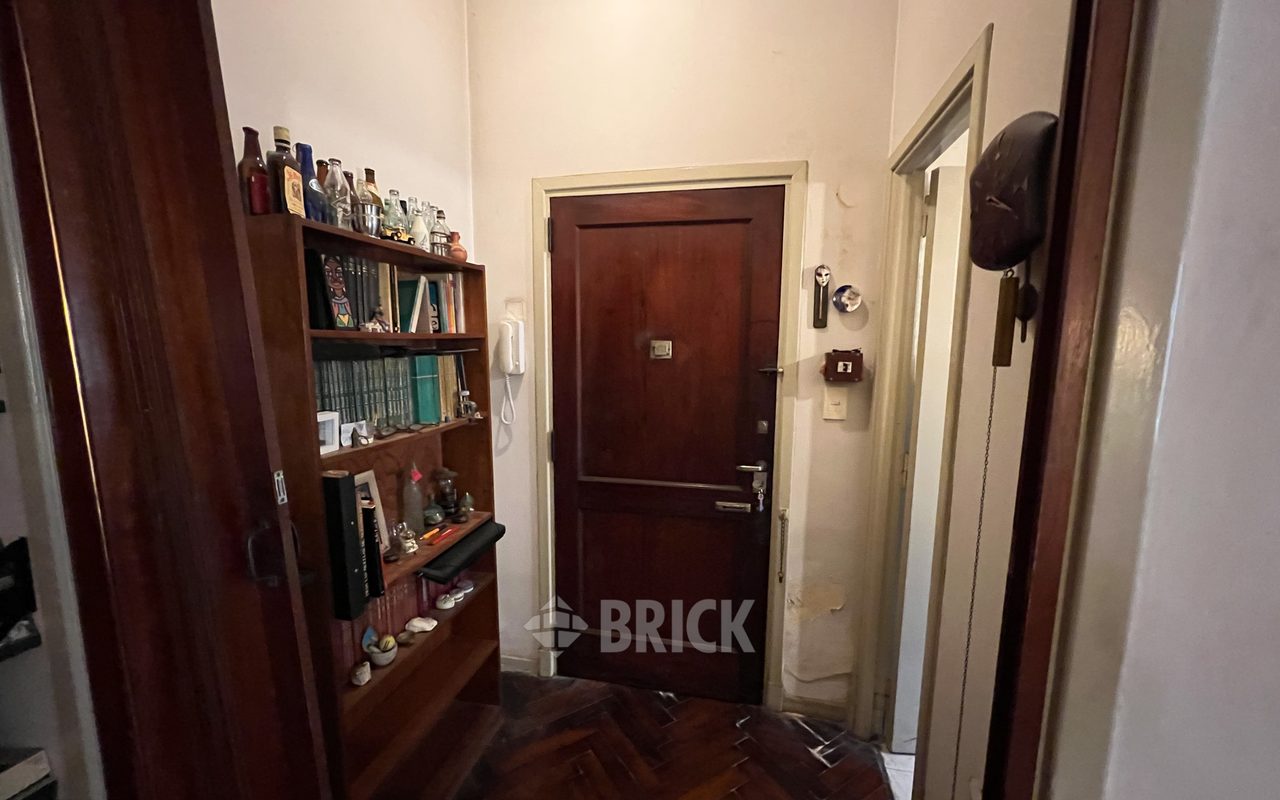 DOBLAS al 1500 Piso PB 10