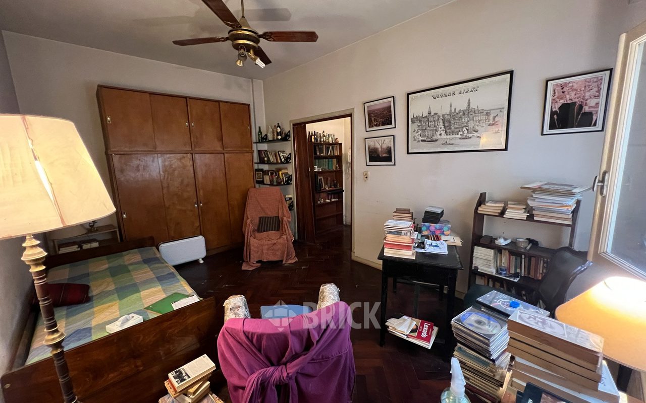 DOBLAS al 1500 Piso PB 3