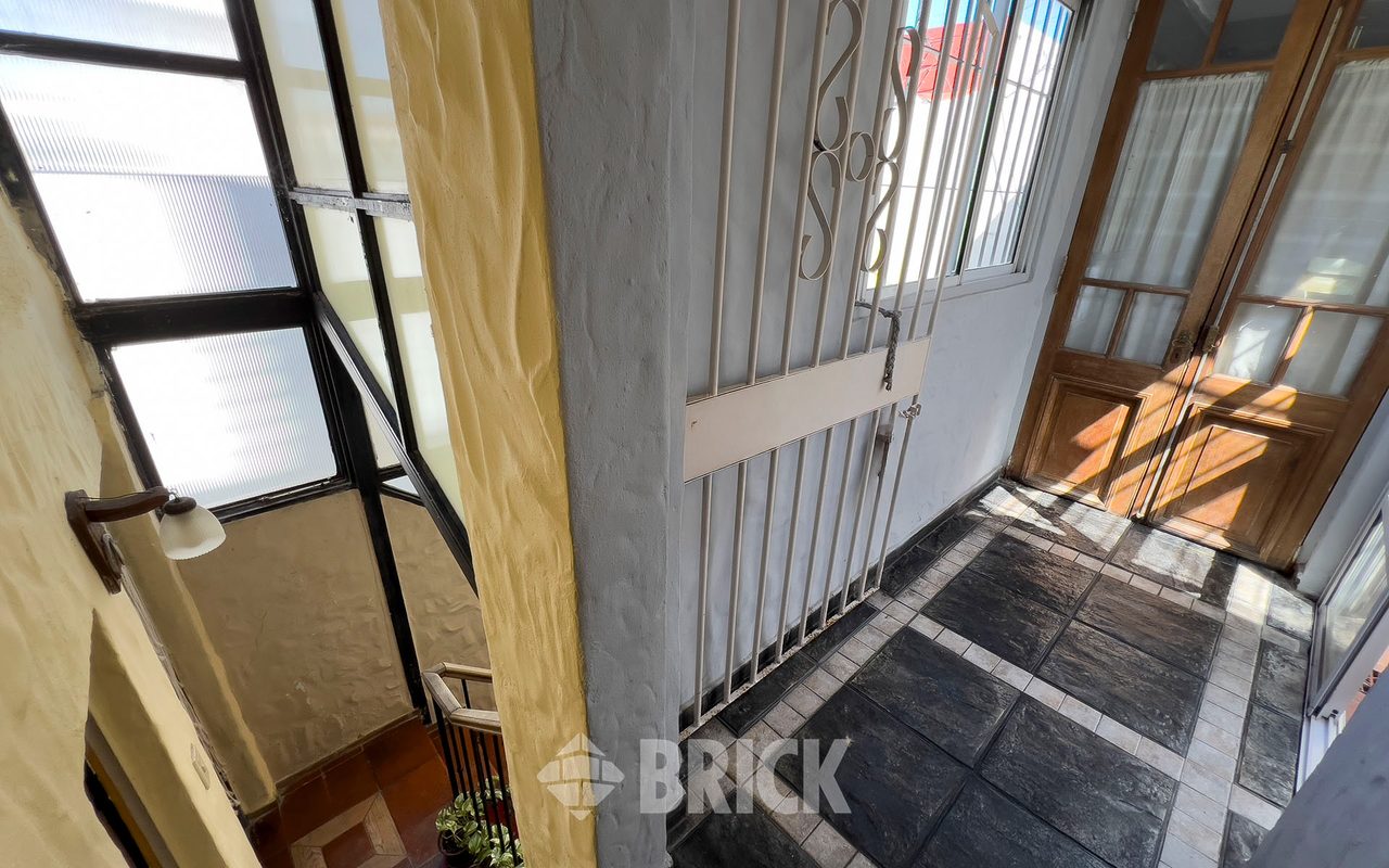 ARENGREEN al 1300 Piso PB 12