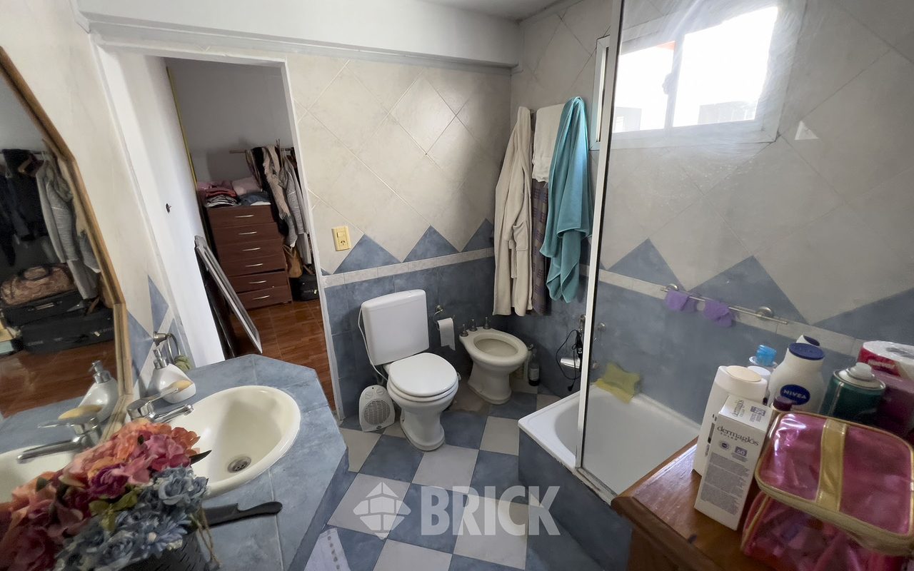 ARENGREEN al 1300 Piso PB 19