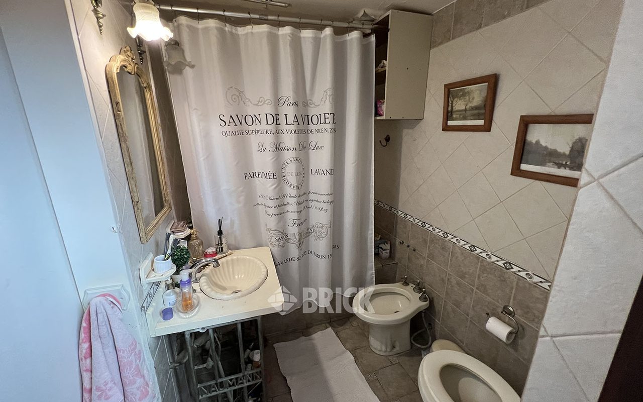 ARENGREEN al 1300 Piso PB 8