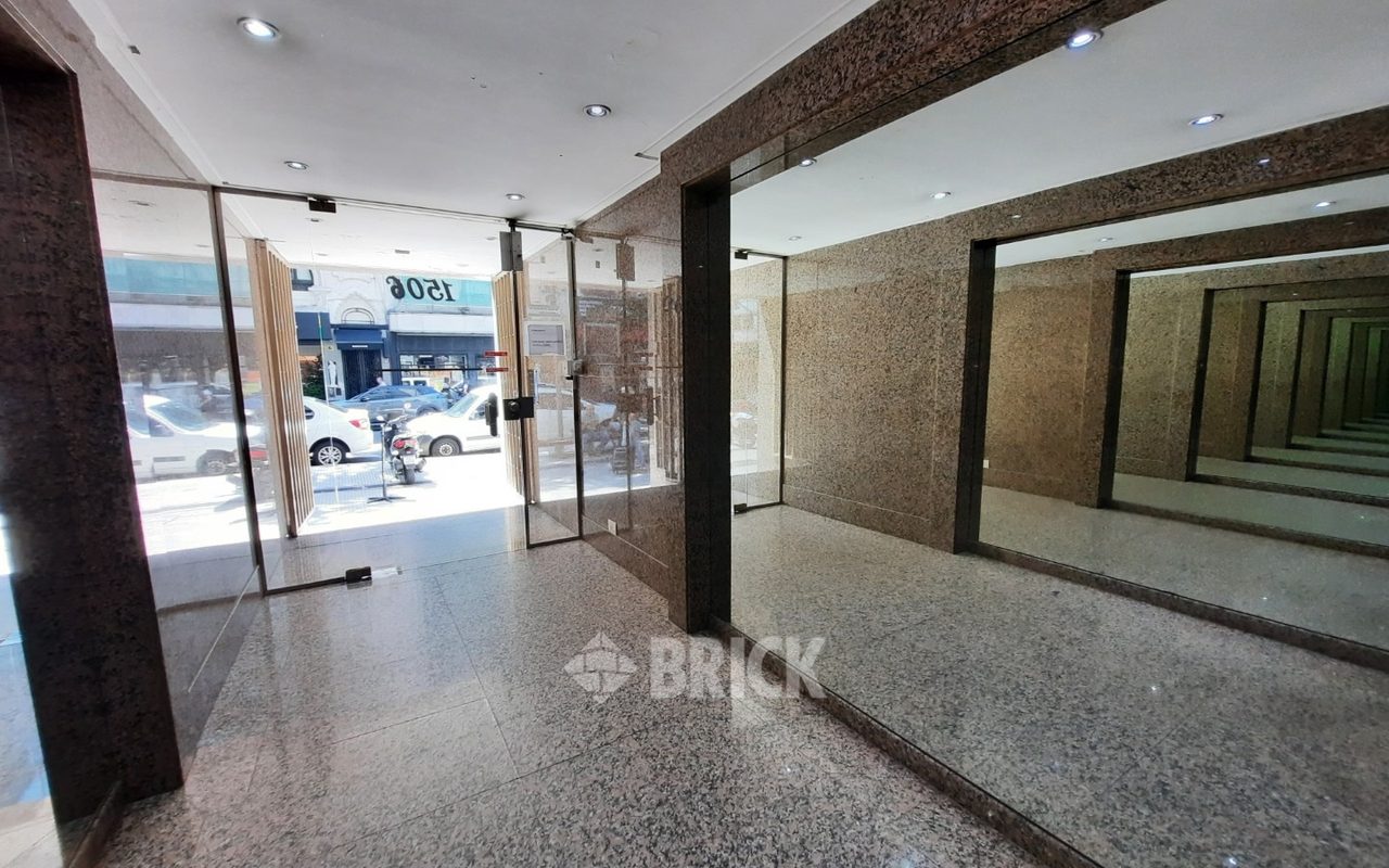 LAVALLE al 1500 Piso 1 19