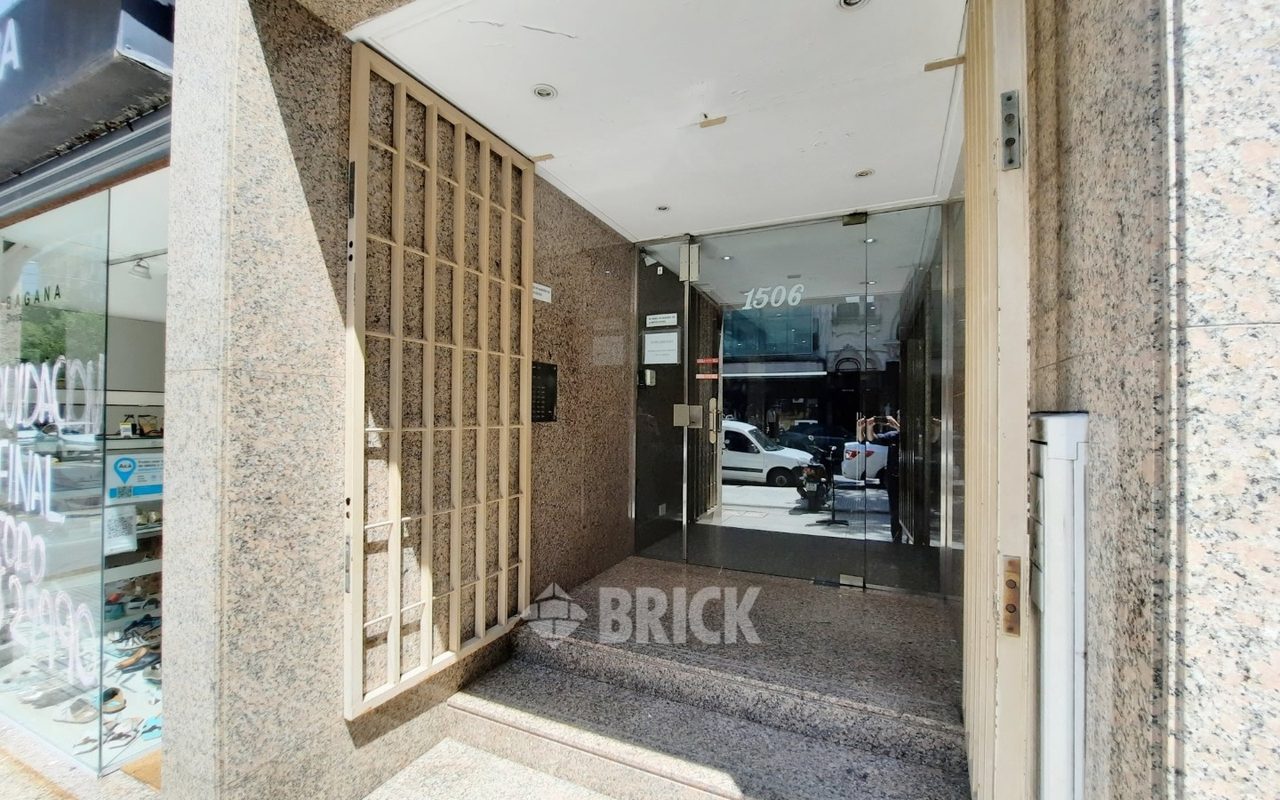 LAVALLE al 1500 Piso 1 22