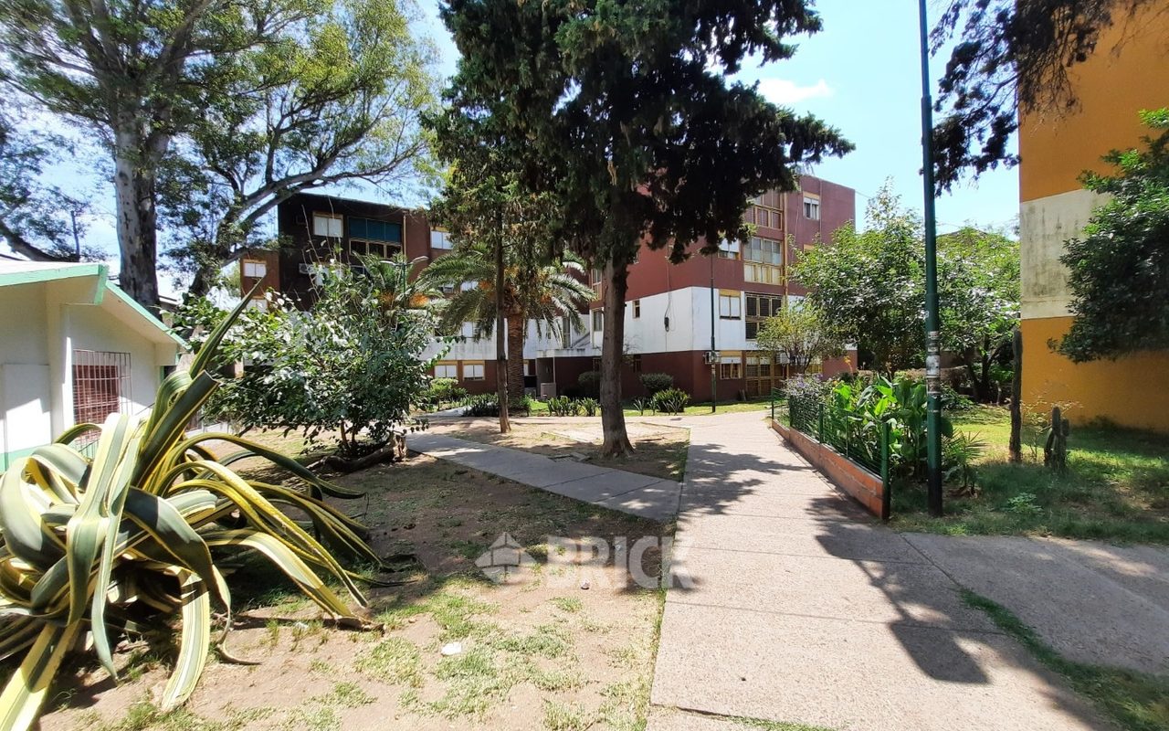 IGUAZU al 1500 Piso 3 23