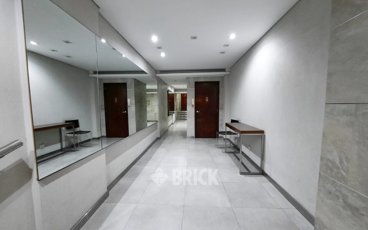 ARAOZ al 2500 Piso 7 40