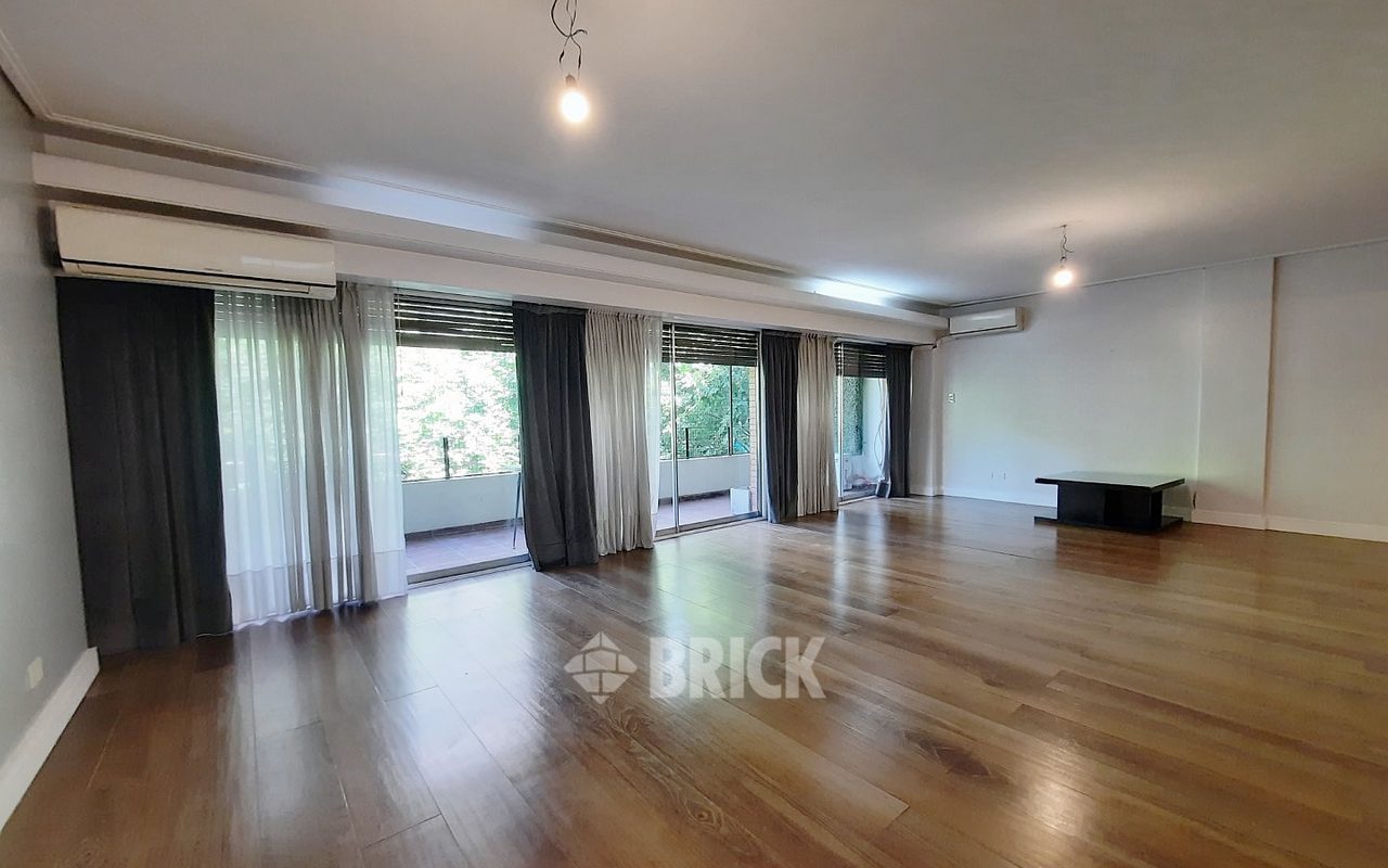 ARAOZ al 2500 Piso 7 5