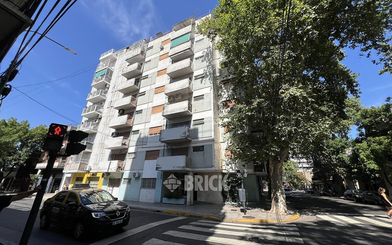 COLOMBRES al 400 Piso 6 9