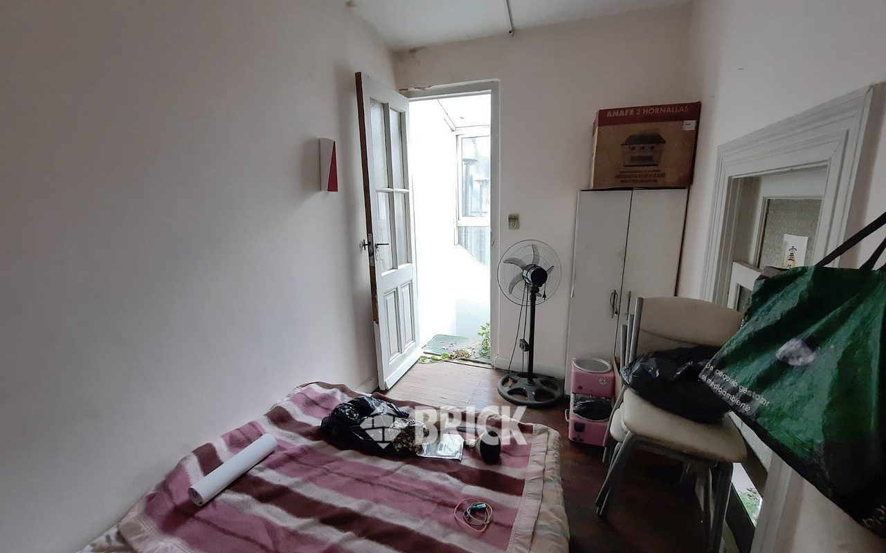 ENTRE RIOS, AV. al 600 Piso 2 23