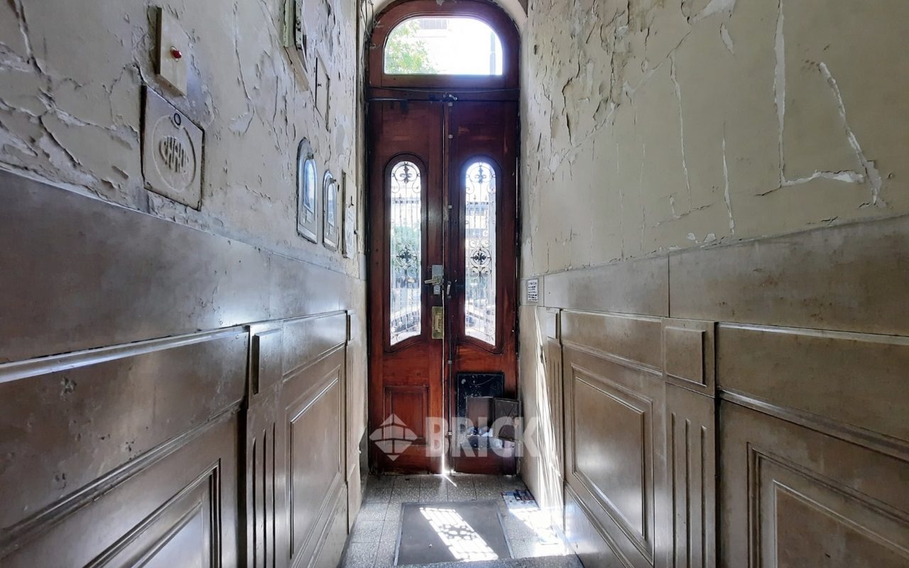 ENTRE RIOS, AV. al 600 Piso 2 25