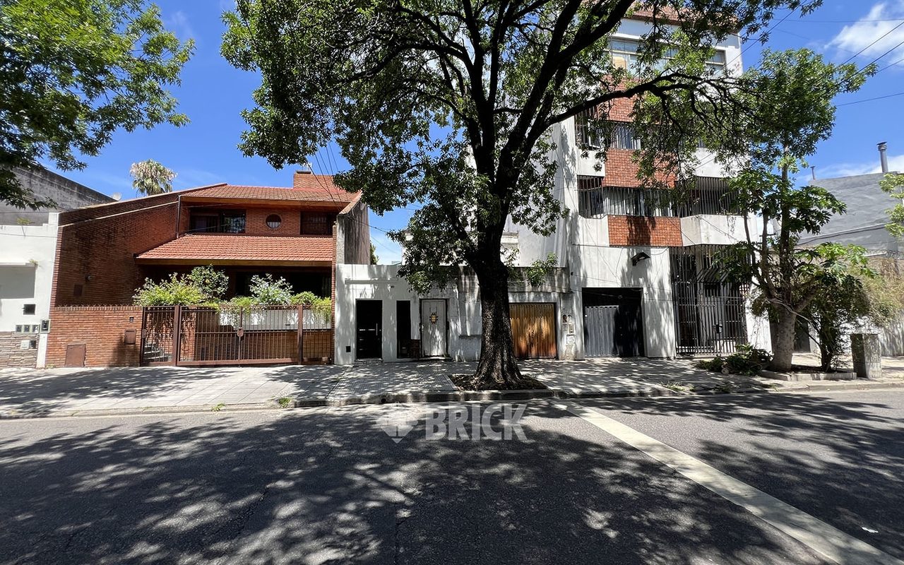 SANTANDER al 1900 Piso PB 21