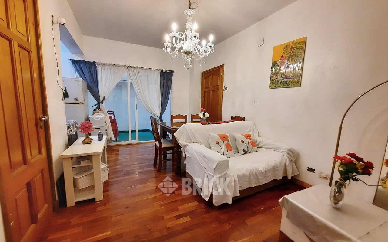 PUEYRREDON, AV. al 1000 Piso 1 5