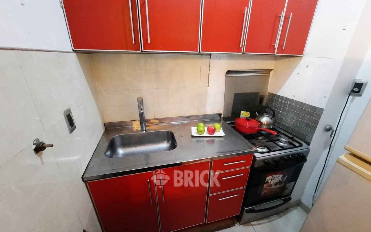 PUEYRREDON, AV. al 1000 Piso 1 8