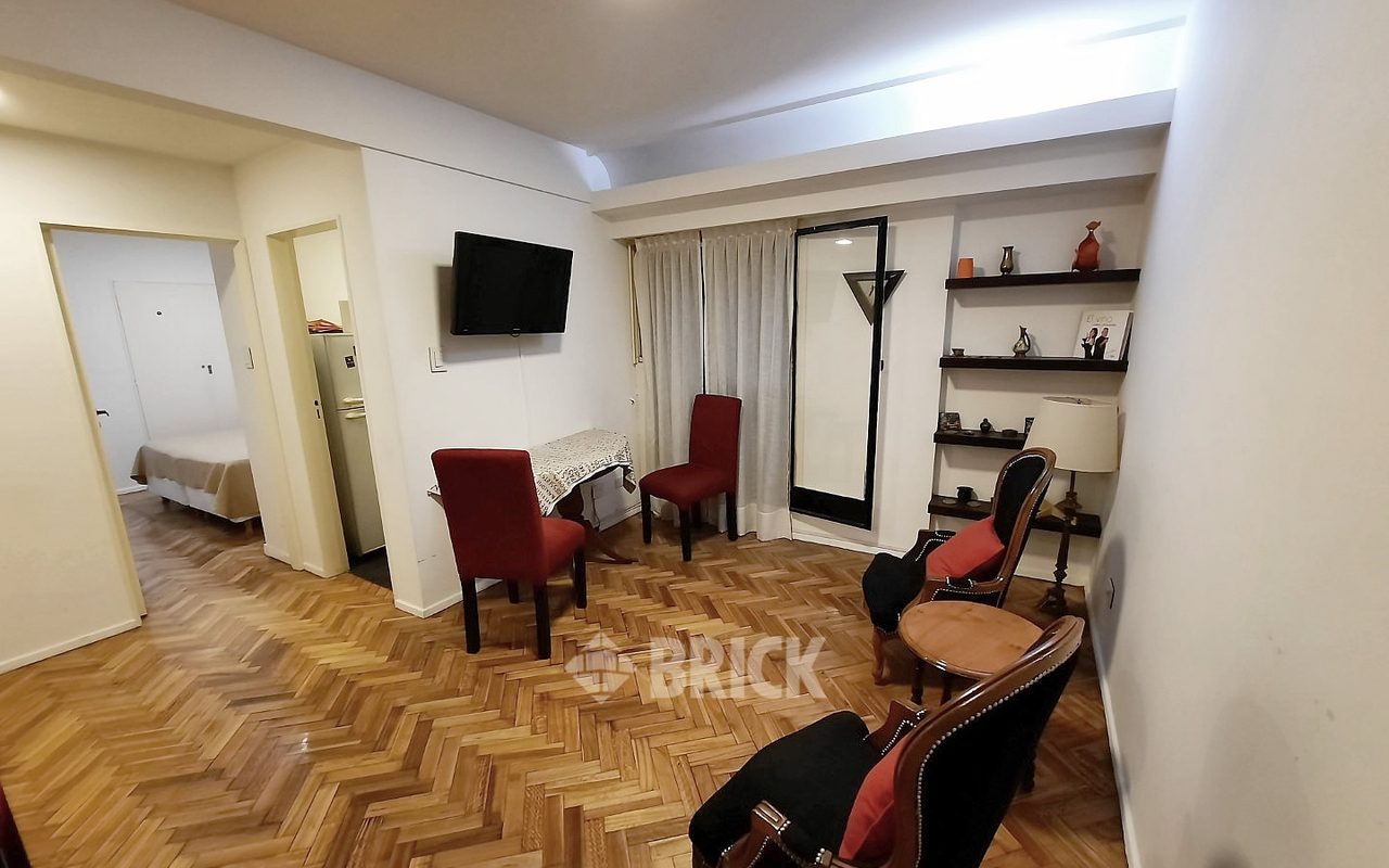 PEÑA al 2200 Piso 1 1