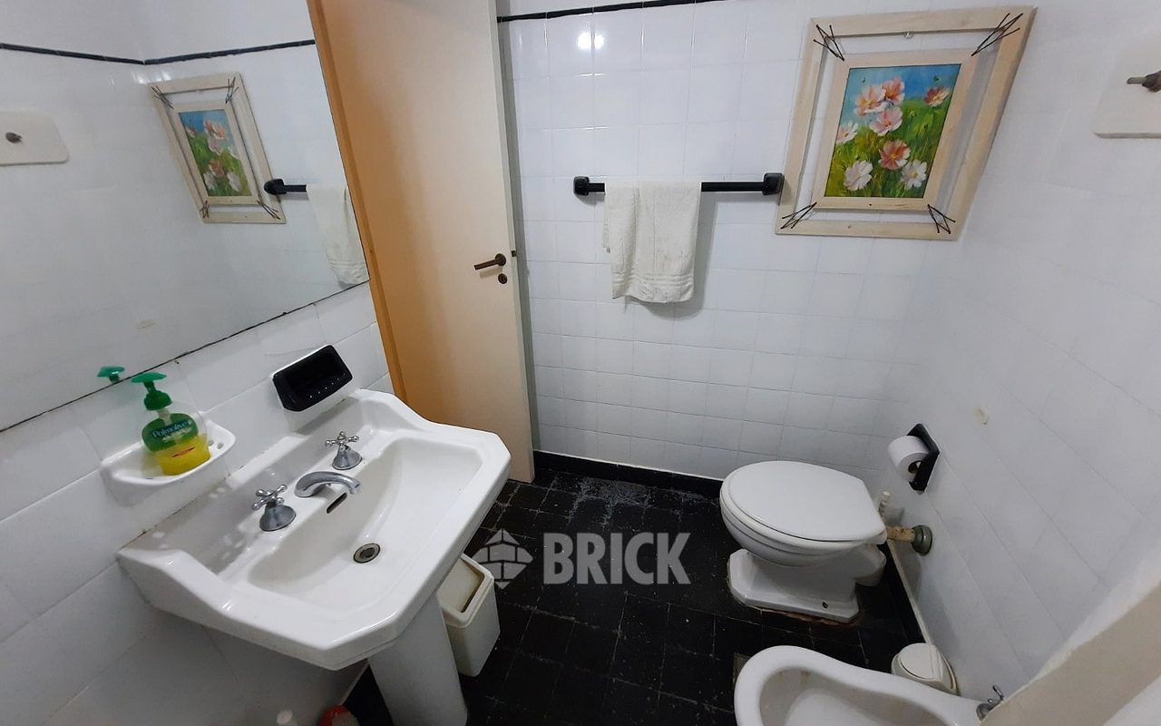 PEÑA al 2200 Piso 1 12