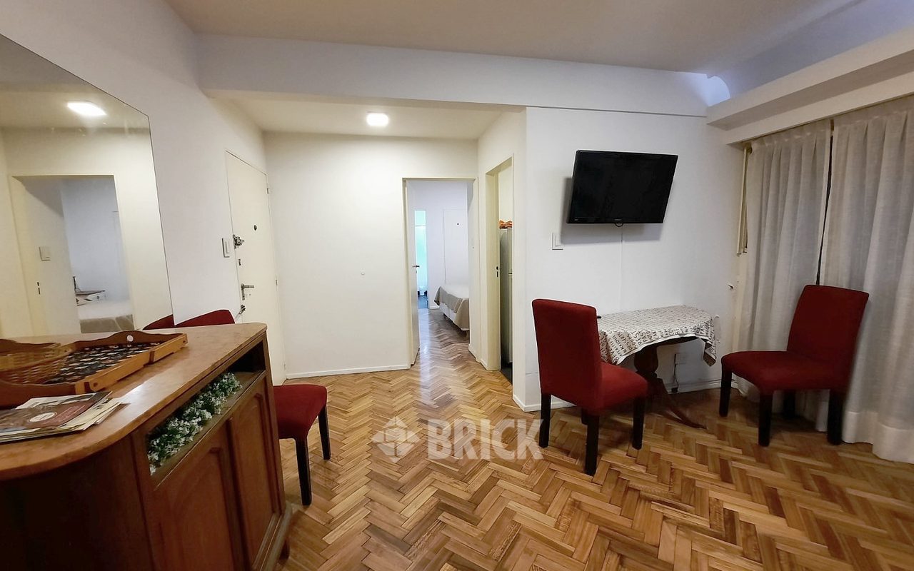 PEÑA al 2200 Piso 1 3