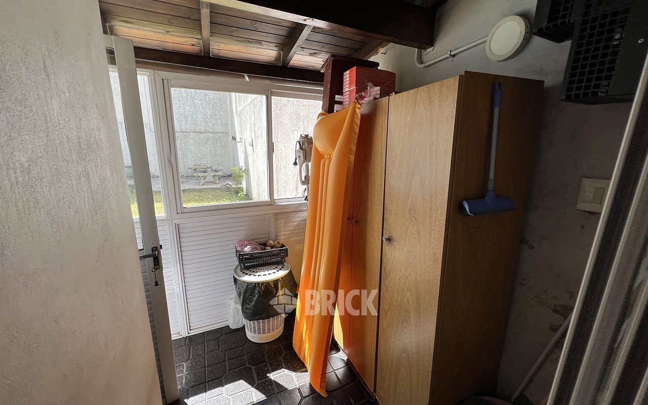 SERRANO al 300 Piso PB 10