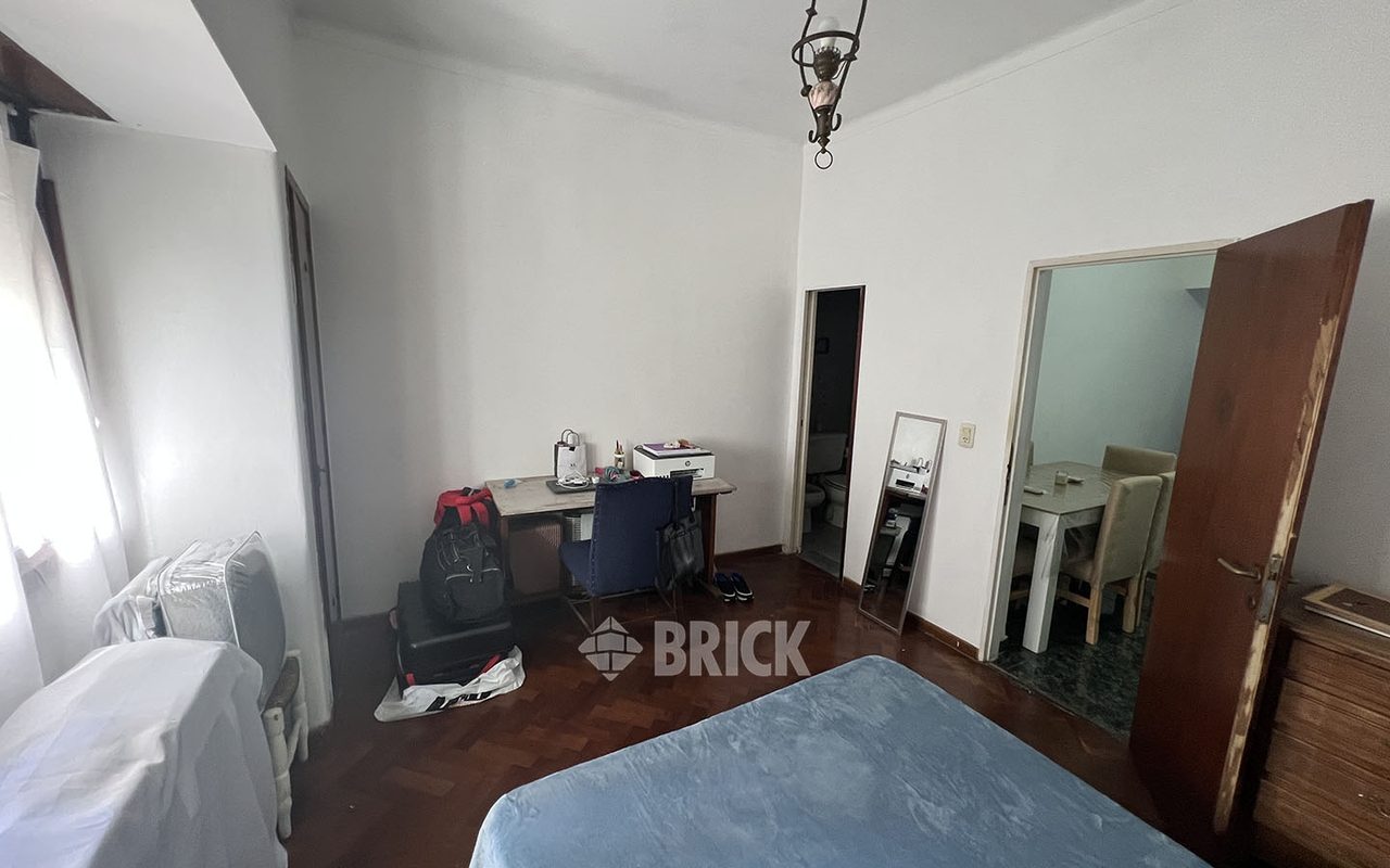 GURRUCHAGA al 400 Piso 2 5