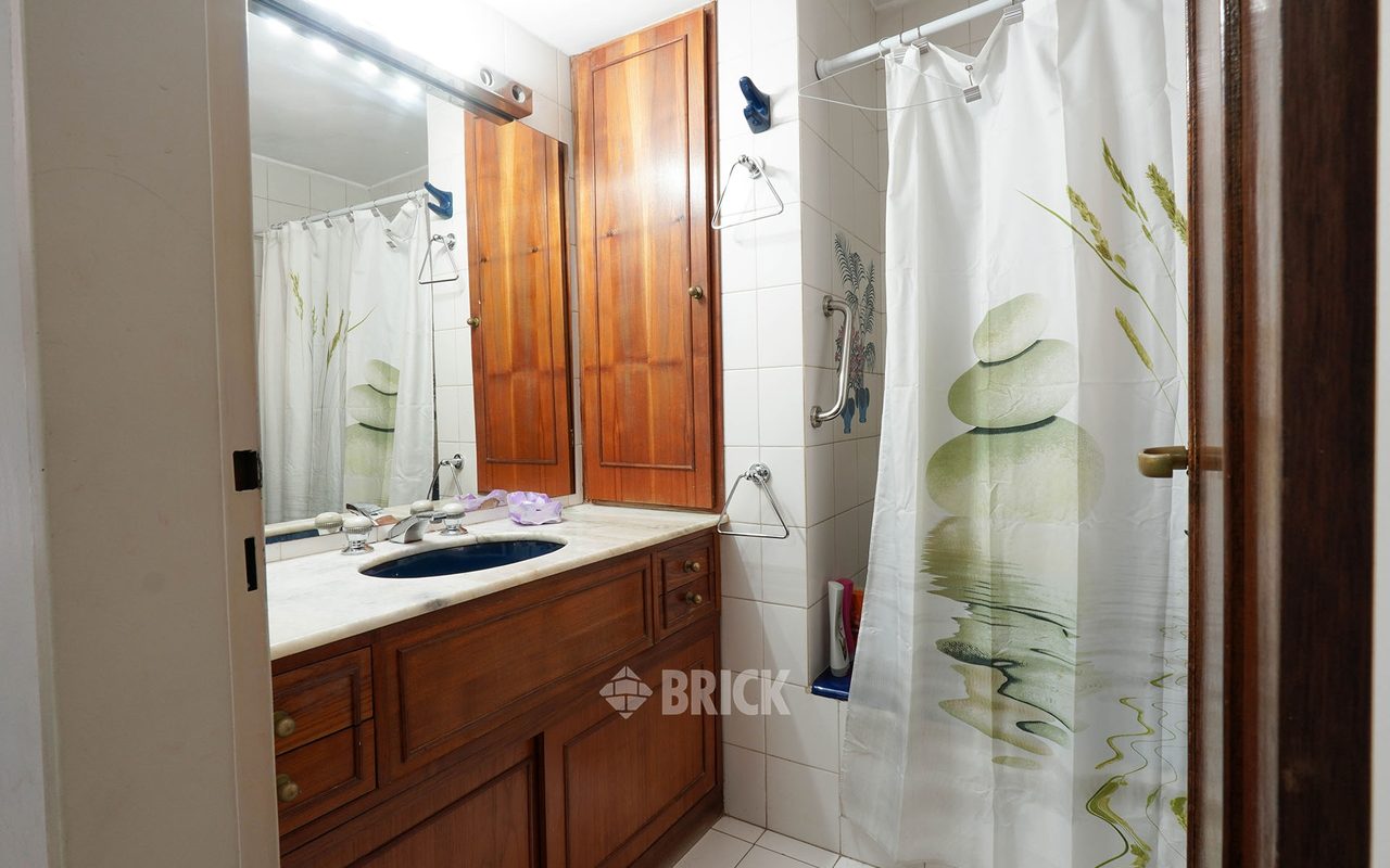 CUBA al 2500 Piso 1 24