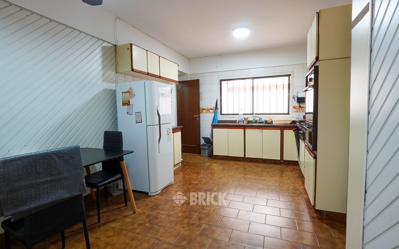 CUBA al 2500 Piso 1 8