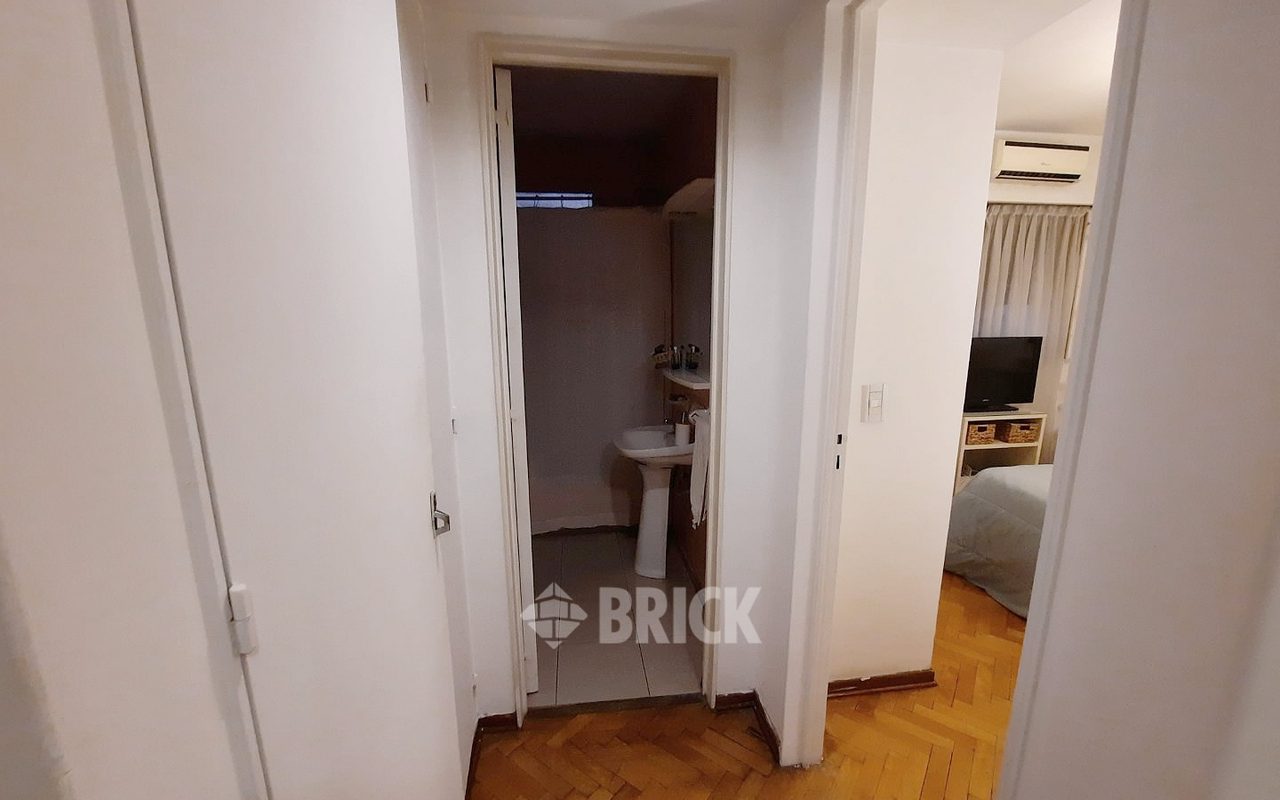 PUEYRREDON, AV. al 1300 Piso 2 7