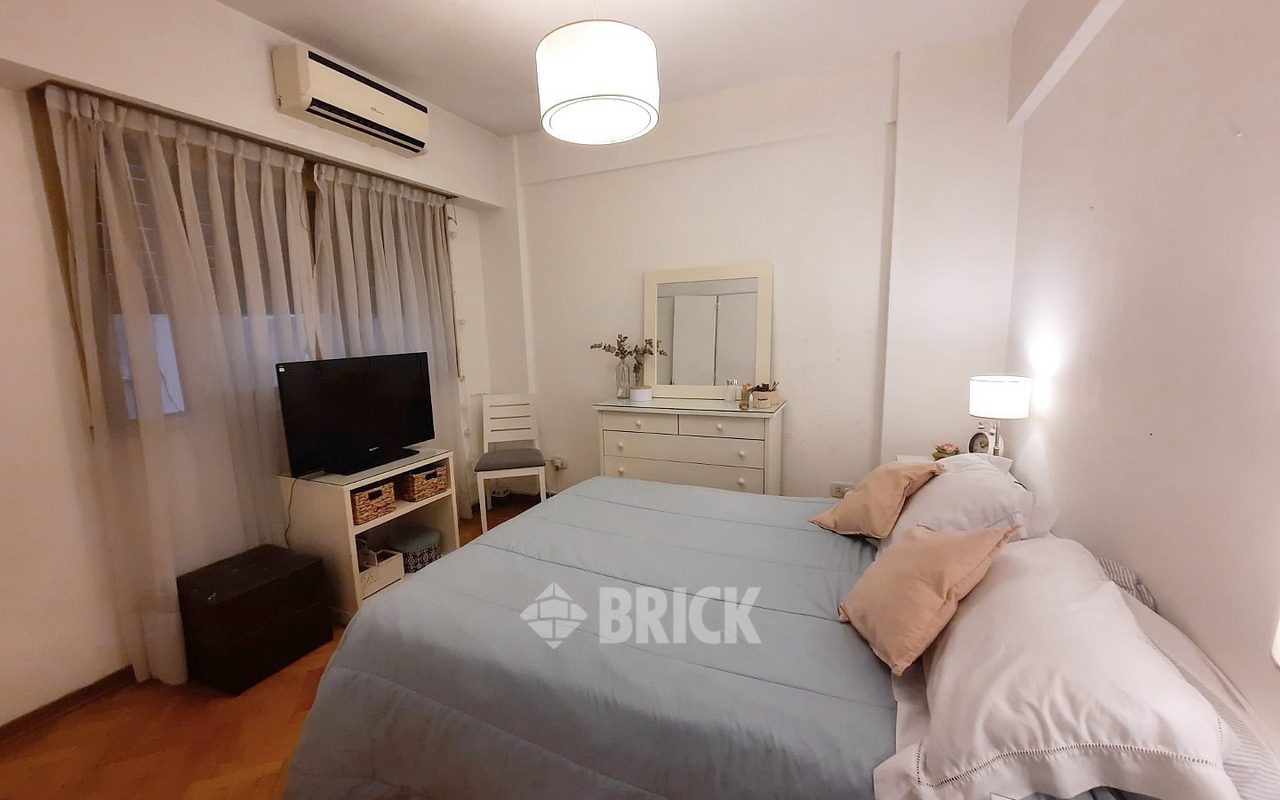 PUEYRREDON, AV. al 1300 Piso 2 8