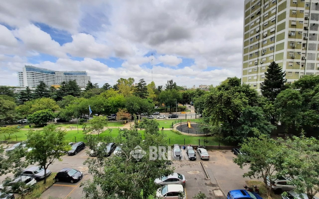 DUMONT, SANTOS al 2700 Piso 4 10