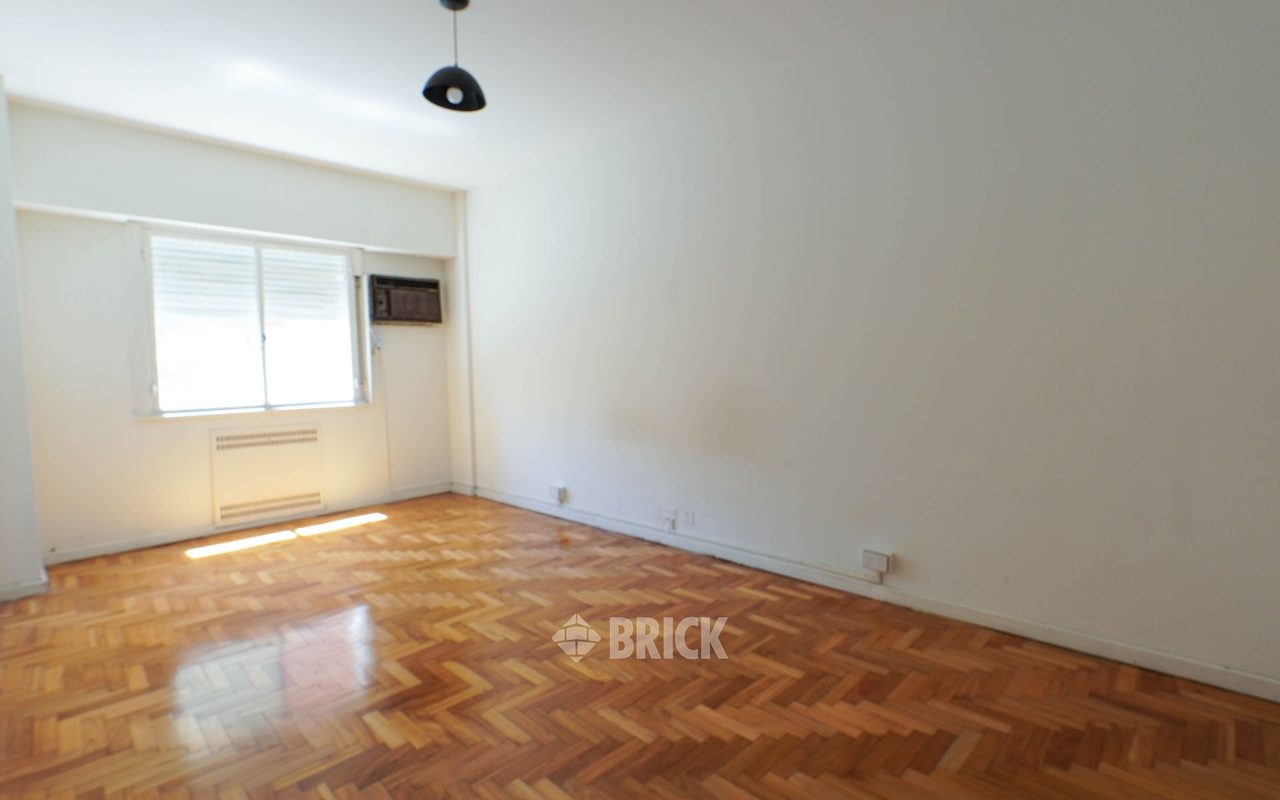 CABILDO, AV. al 600 Piso 2 14