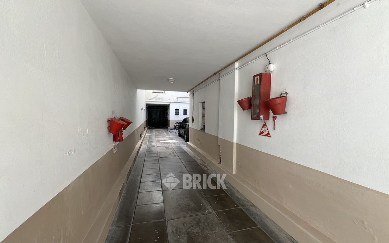 CABILDO, AV. al 600 Piso 2 25