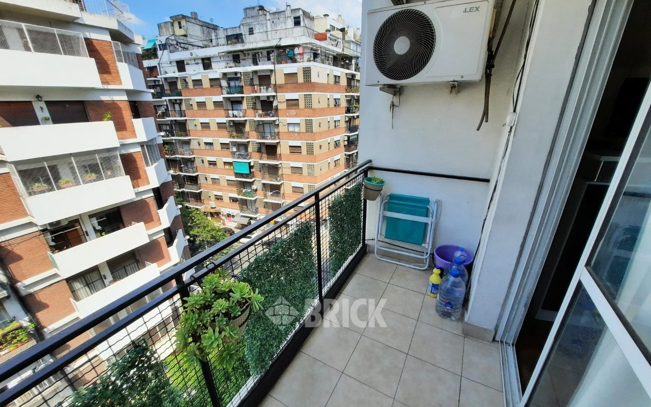 MALVINAS ARGENTINAS al 0 Piso 6 10