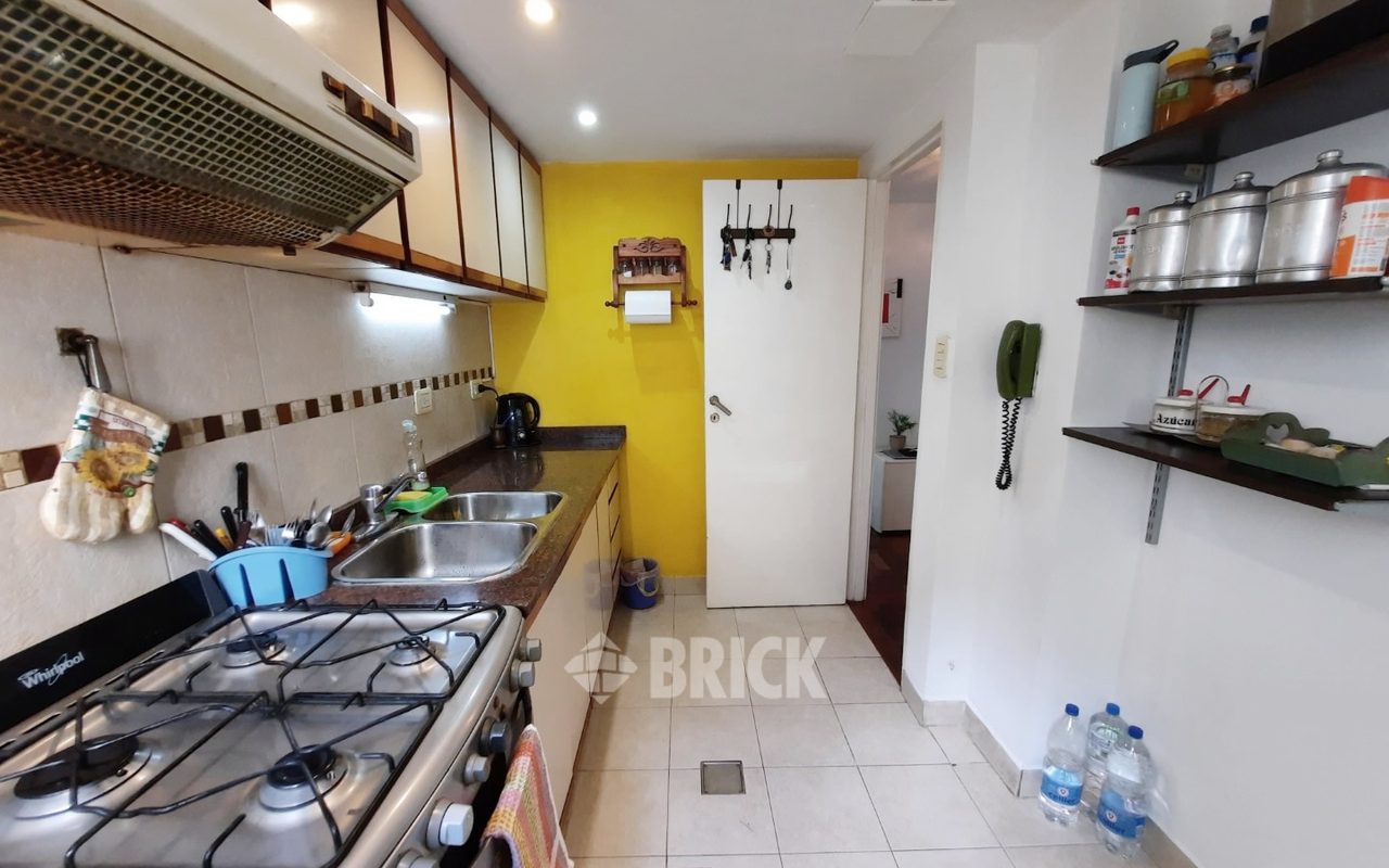 MALVINAS ARGENTINAS al 0 Piso 6 24