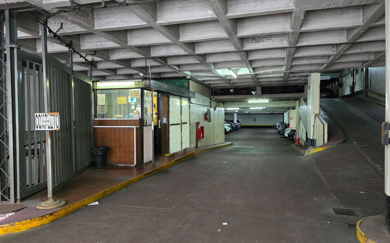 ALVEAR, MARCELO T. DE al 1200 Piso 3° Nº 242 3