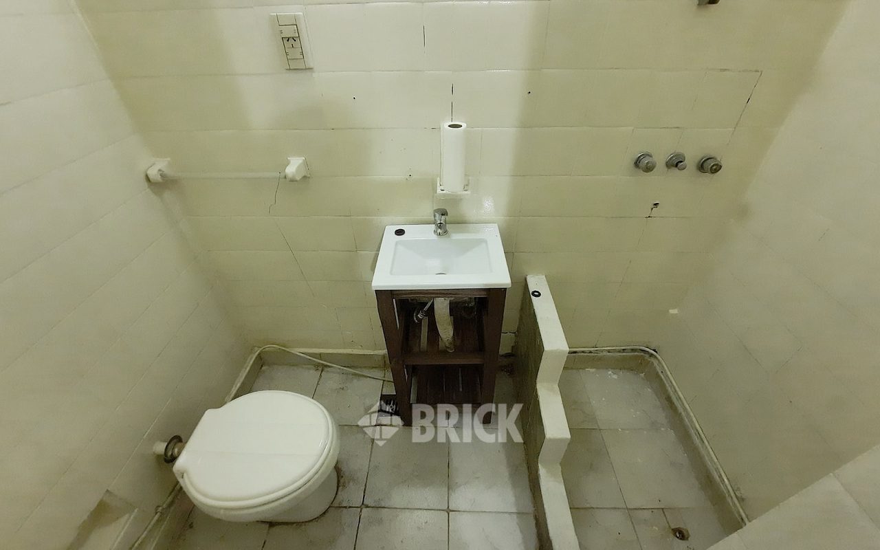 DONADO al 2200 Piso PB 11