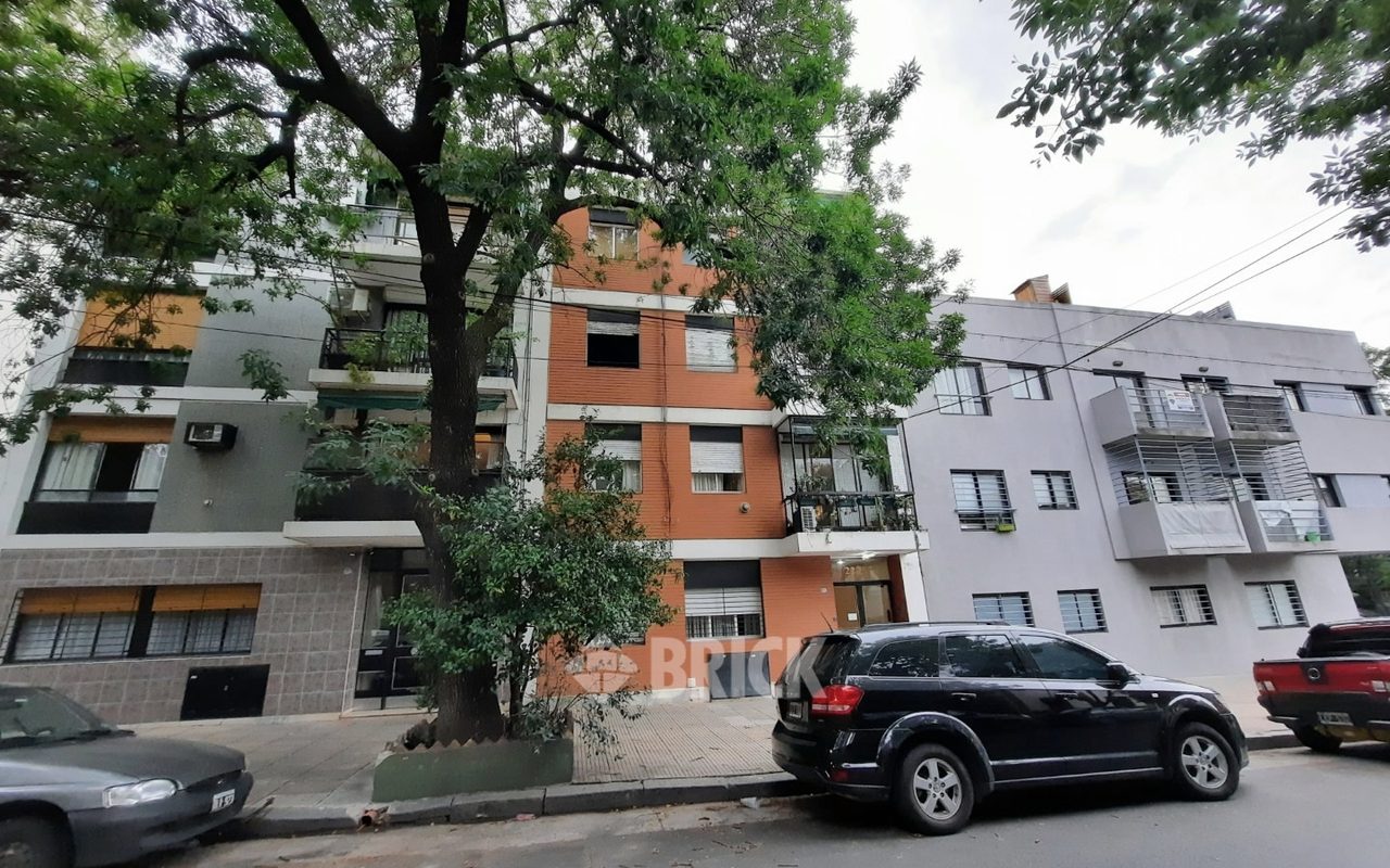 DONADO al 2200 Piso PB 22