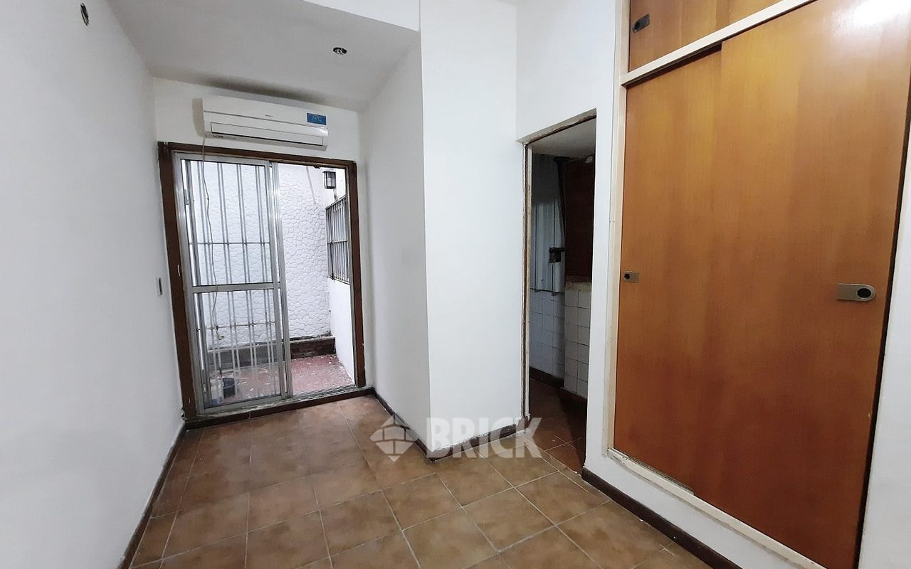 DONADO al 2200 Piso PB 3