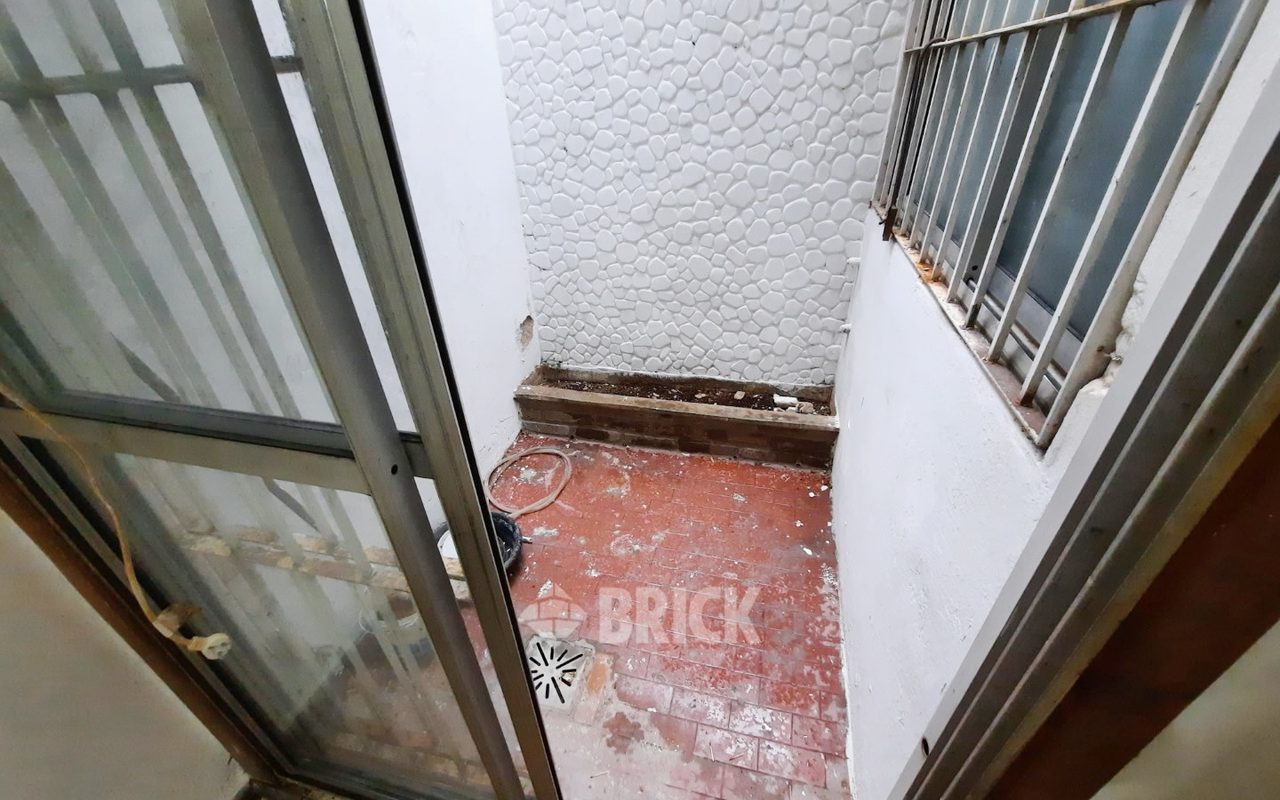 DONADO al 2200 Piso PB 7