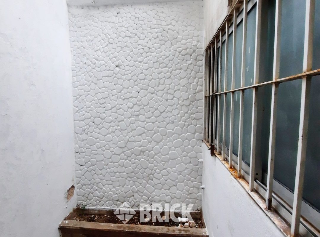 DONADO al 2200 Piso PB 8