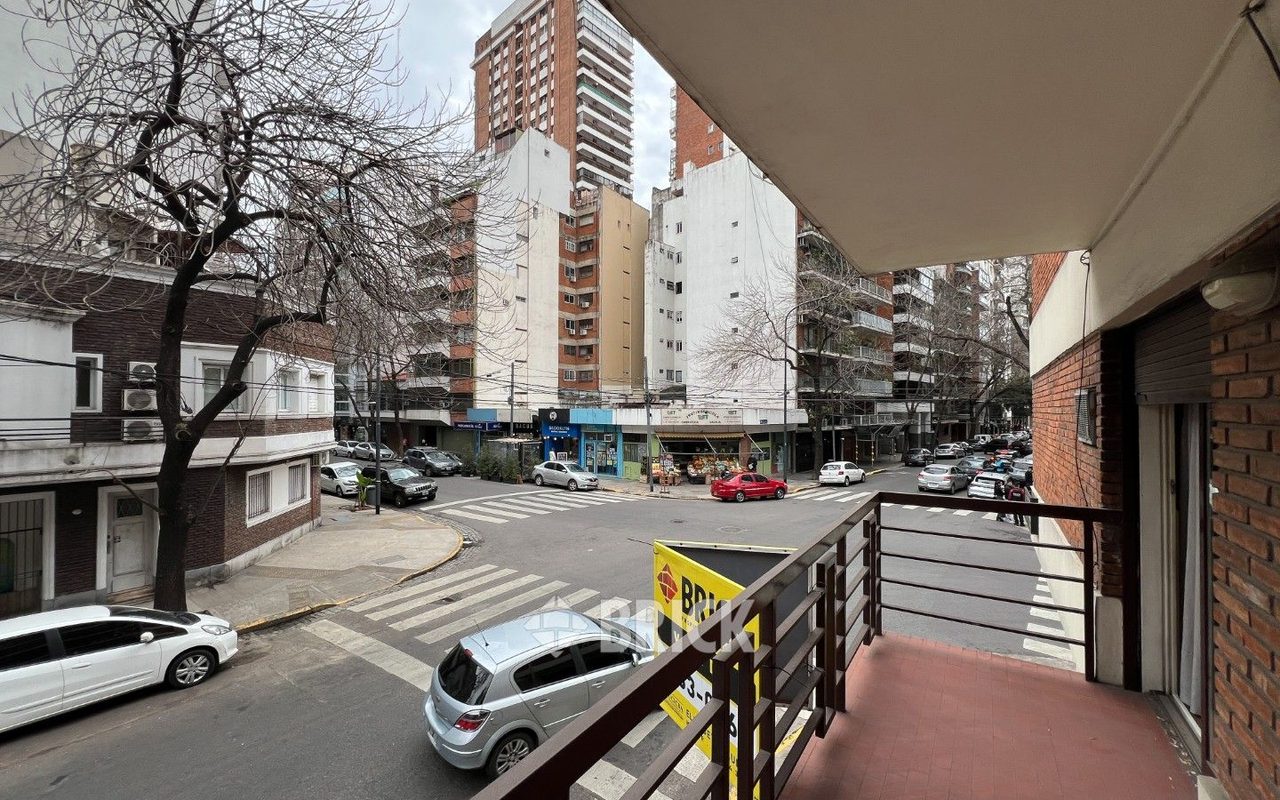 ZABALA al 1500 Piso 1 12